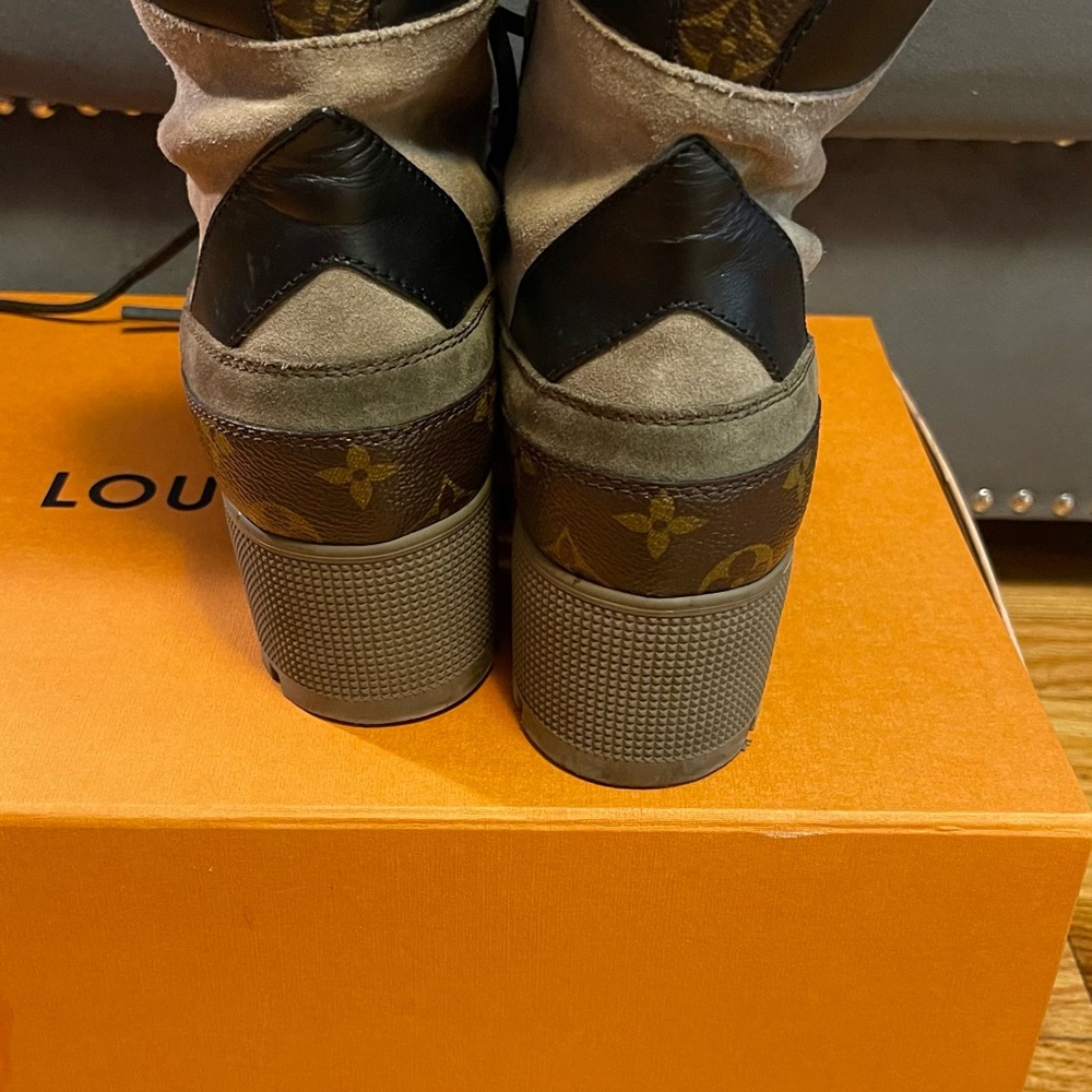 Laureate Platform Desert Boot - image 3